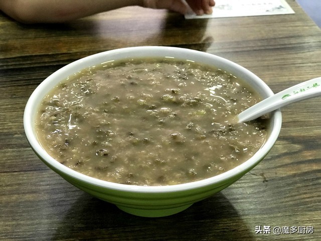 南京最好吃的徐州菜煎饼,徐州当地常见的菜煎饼