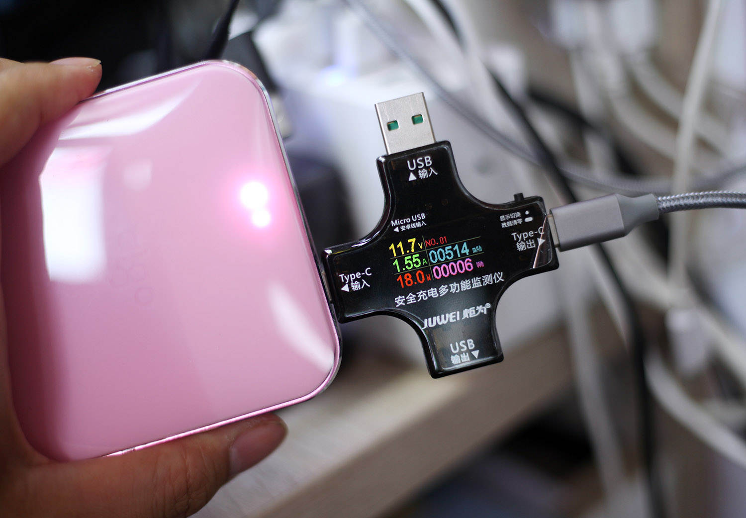 aigo移动电源,aigo大容量移动电源