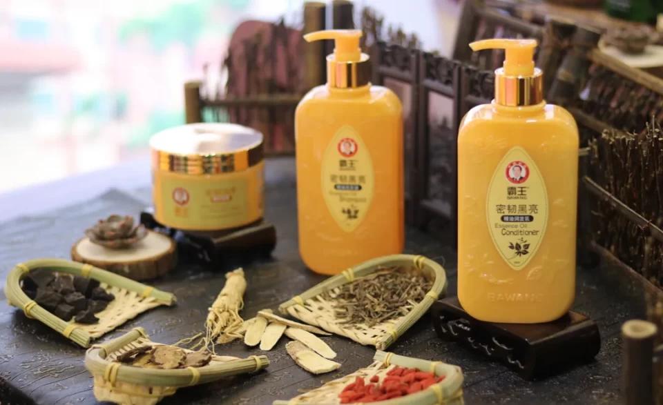 脱发人群上升趋势,脱发严重霸王洗发水好吗