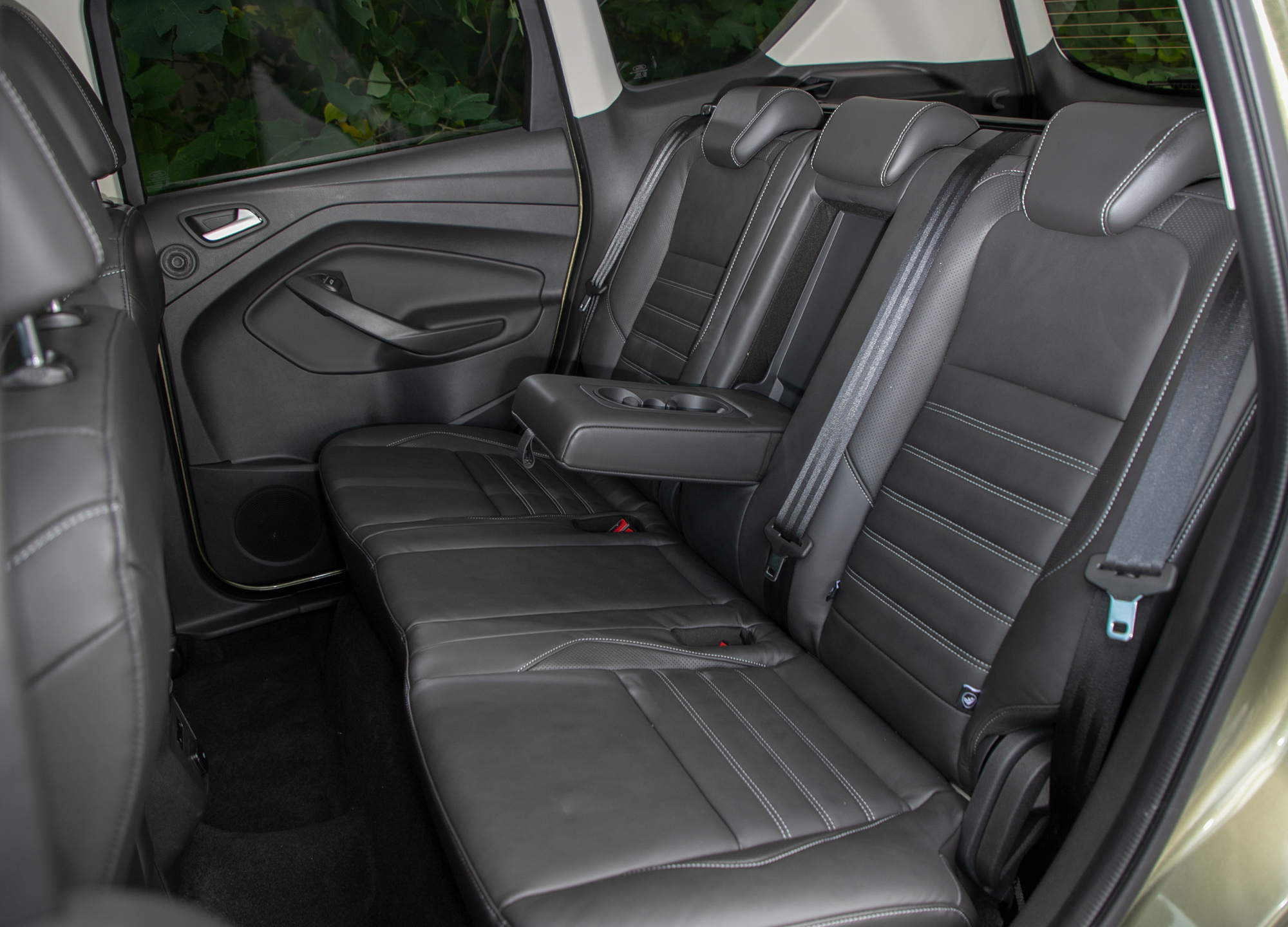 2015福特翼虎1.5t入门款,福特翼虎2019次顶配2.0t四驱