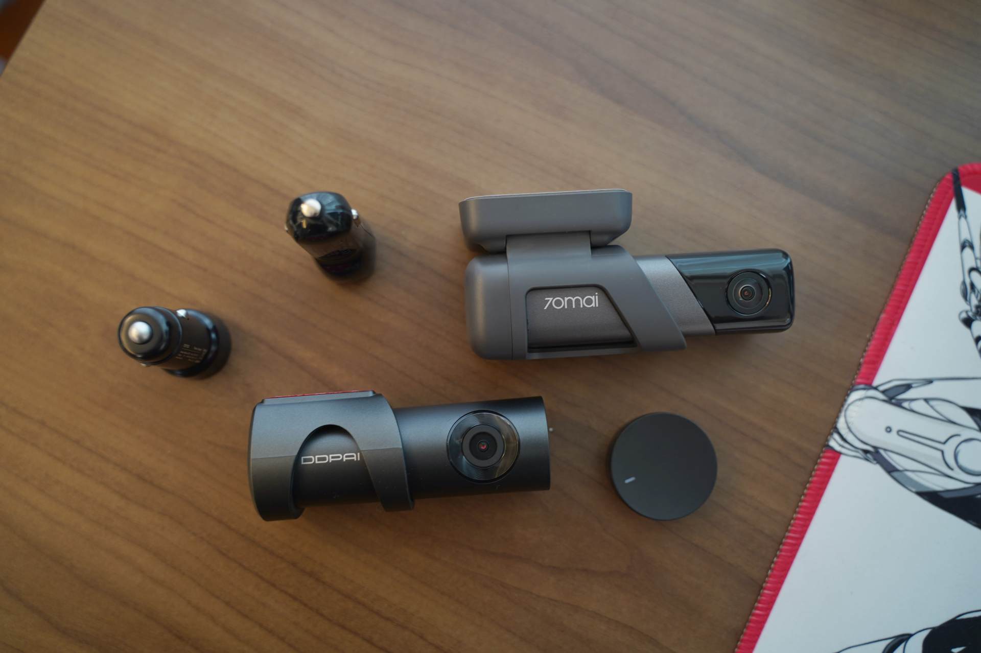 行车记录仪哪一款比较好又实用,凌度行车记录仪和360记录仪哪个好