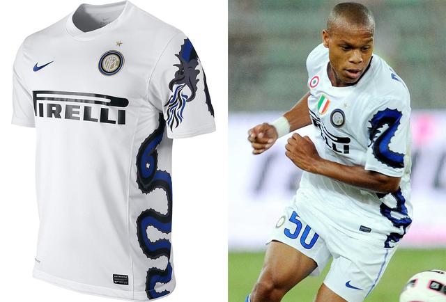 近10年最美与最丑球衣:皇马巴萨包揽最丑前二,非洲雄鹰最美