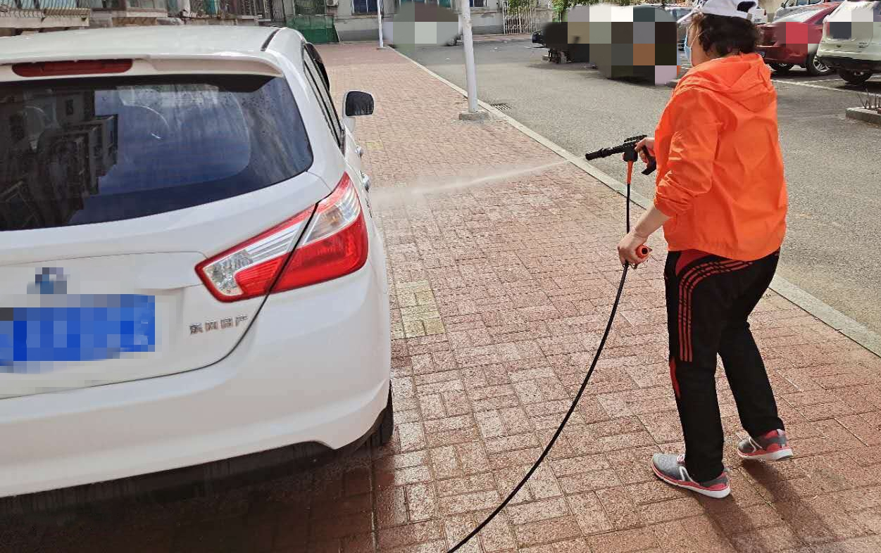 亿力黑骑士洗车机质量怎么样呢,家用亿力黑骑士洗车机洗车视频