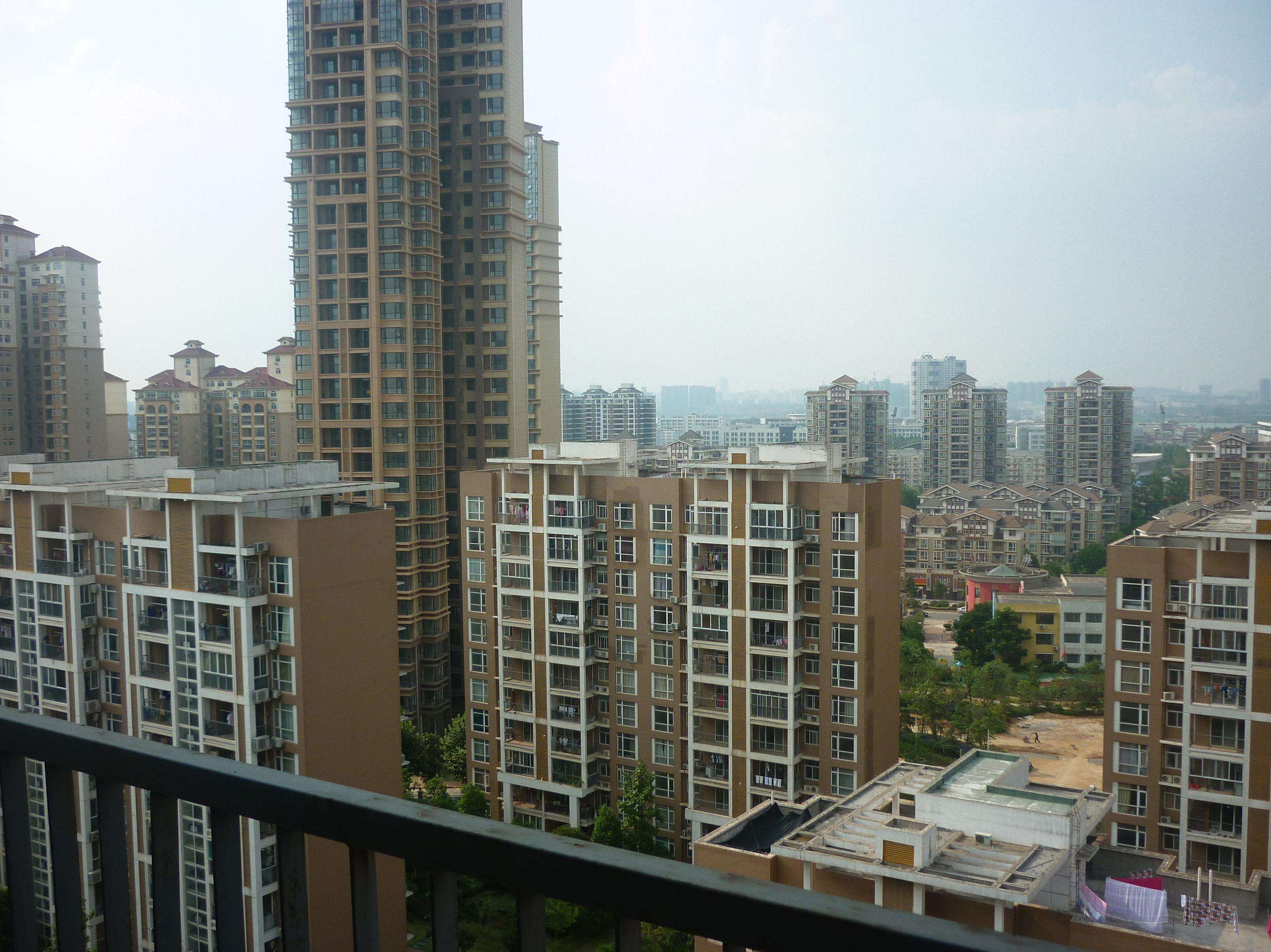 买房为什么很多人不选五楼,房子买2层会有什么缺点