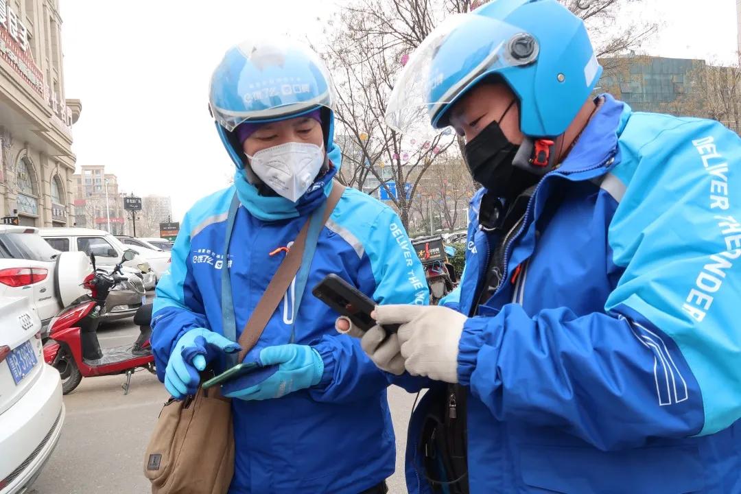 特别策划•图说|外卖大哥王洪强的努力与坚持