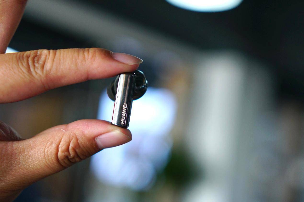 freebudspro和airpodspro对比,freebuds4i和freebudspro选哪个