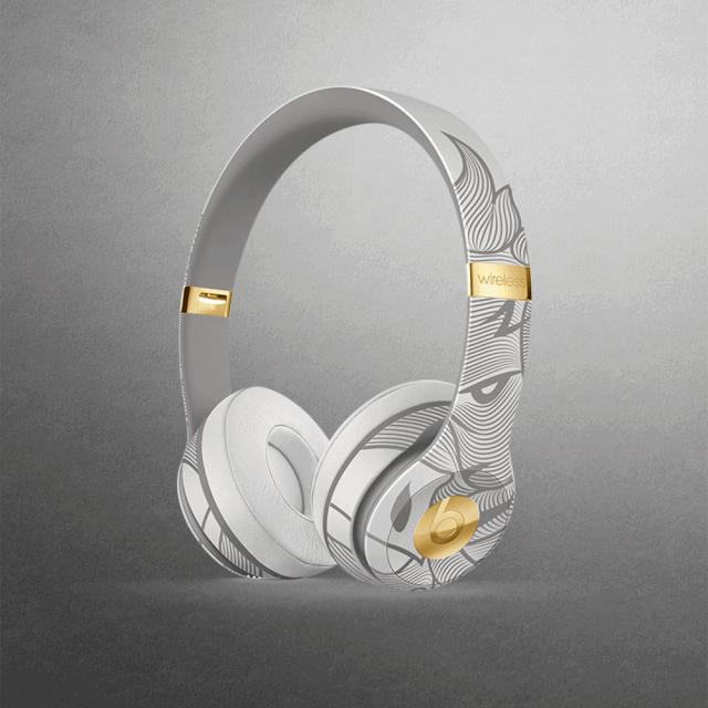 猪都拍时尚大片了，你还在穿妈妈给你买的红秋裤？