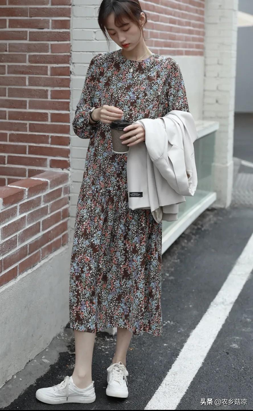 腿粗的女孩穿什么裤子,肩宽腿粗胯大女生穿搭