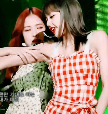 菱格纹格子裙,女人味十足的打底裙