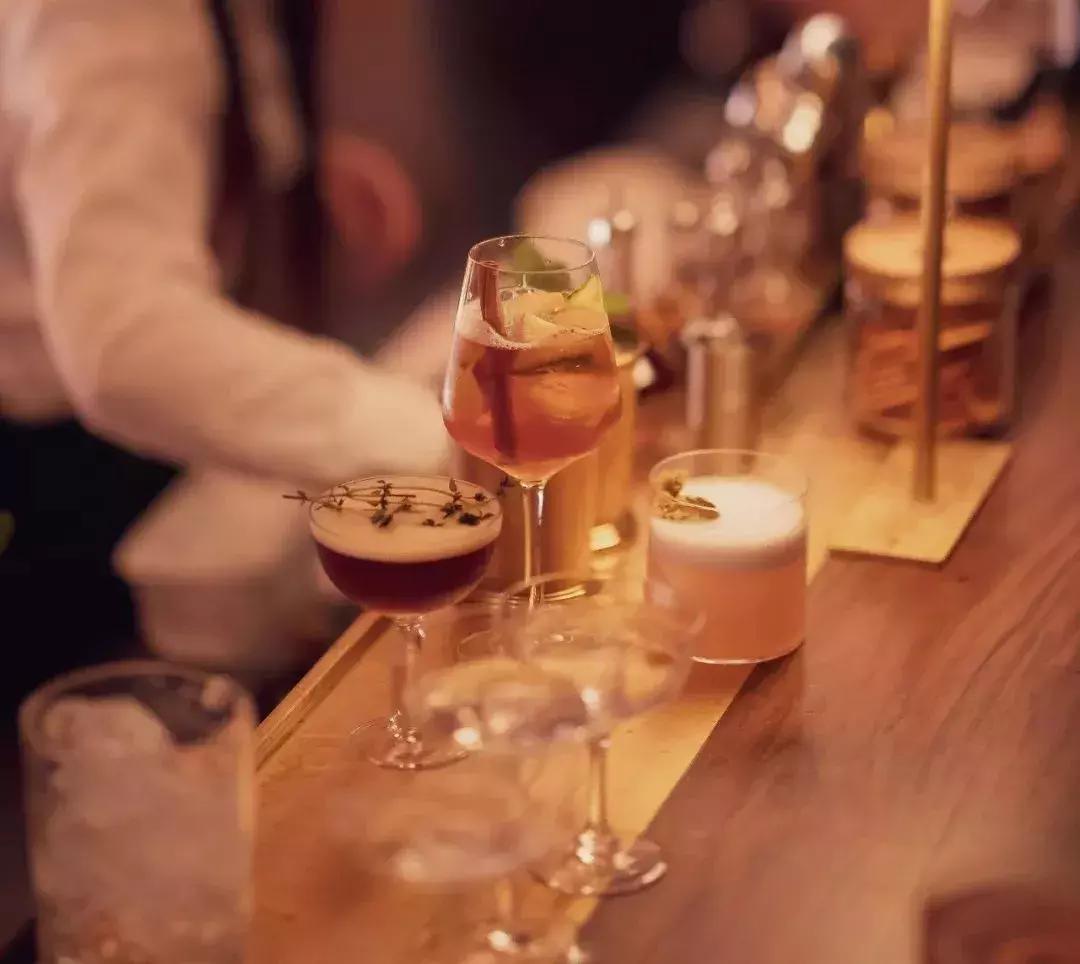 杭州好吃好玩的街区,杭州高端美食街