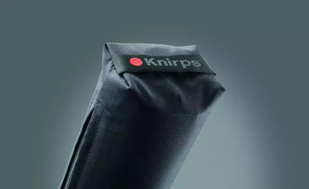 劳斯莱斯一把伞10万元,劳斯莱斯十万元的伞