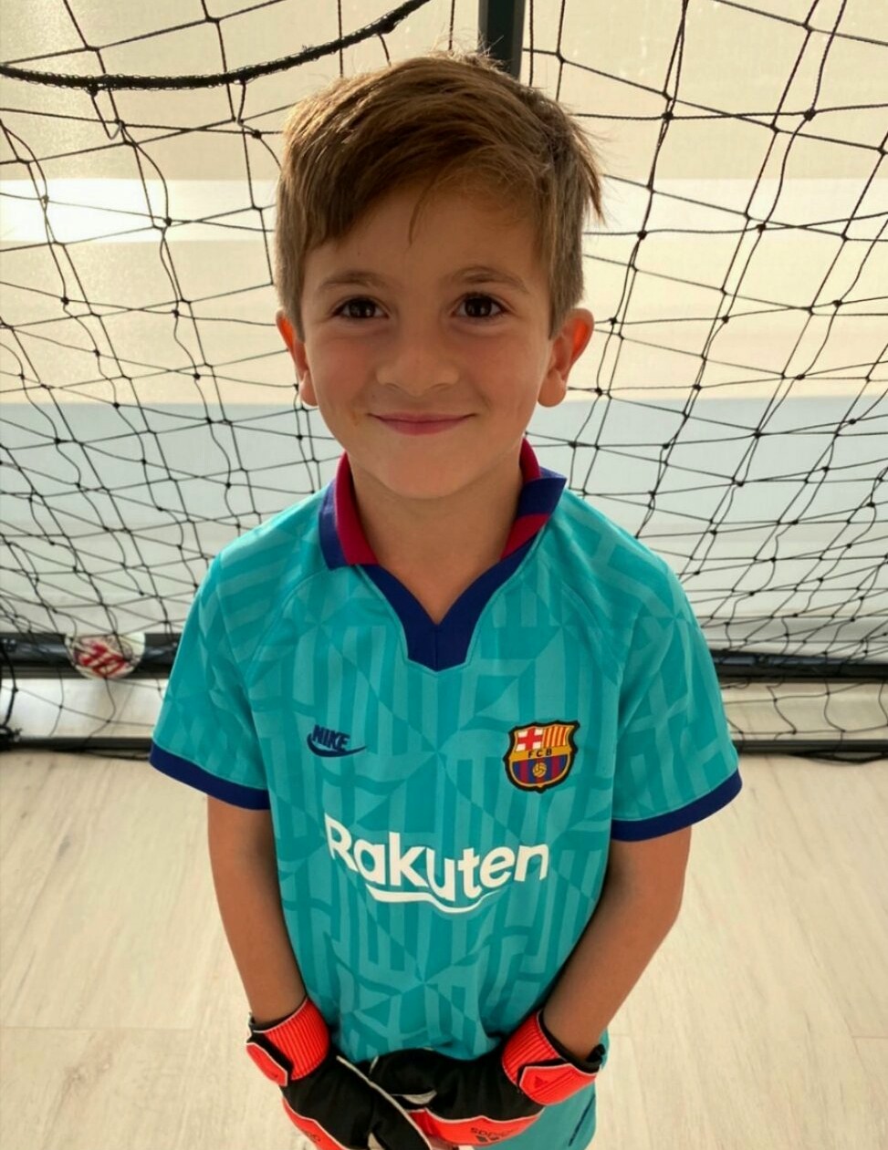 克罗地亚守门员梅西,蒂亚戈和马特奥保护西罗