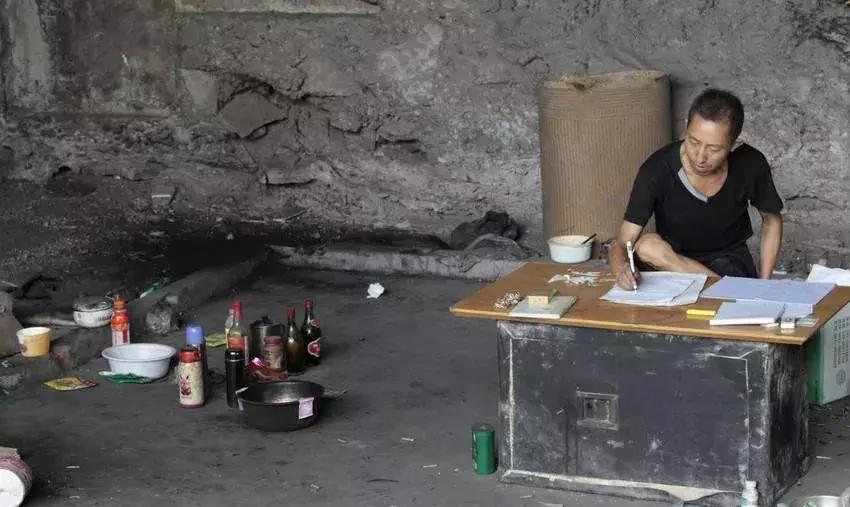 如果你买彩票中了1000万,如果你买彩票中奖了你会做什么