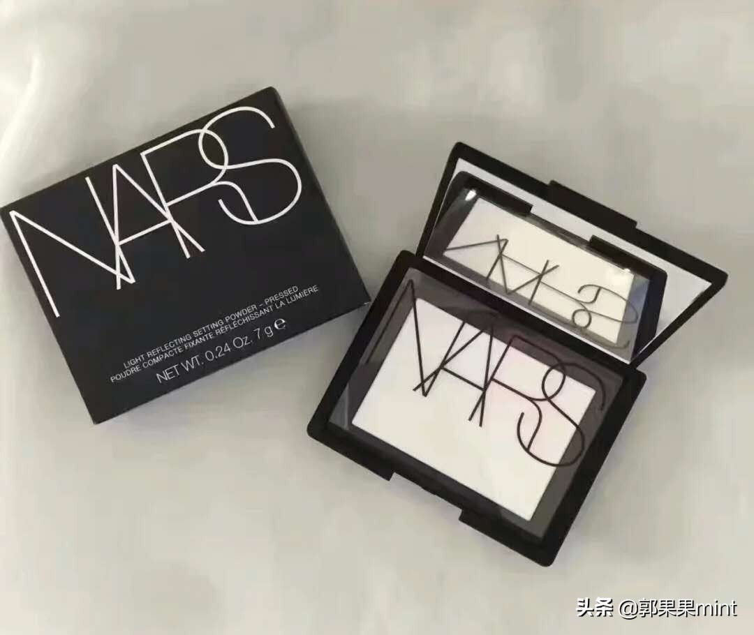 夏天适合裸妆的控油粉饼,夏季美白粉饼控油不脱妆