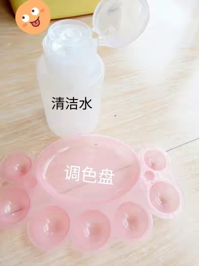 美甲小工具自己做,美甲初学者适合做的美甲图片大全