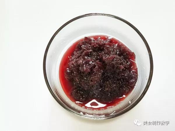 老爸的食光鲜花饼的做法,发面玫瑰花饼的美食做法