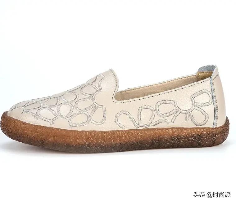 真皮凉鞋软底软皮穿着超舒服透气,真皮厚底凉鞋舒适大气