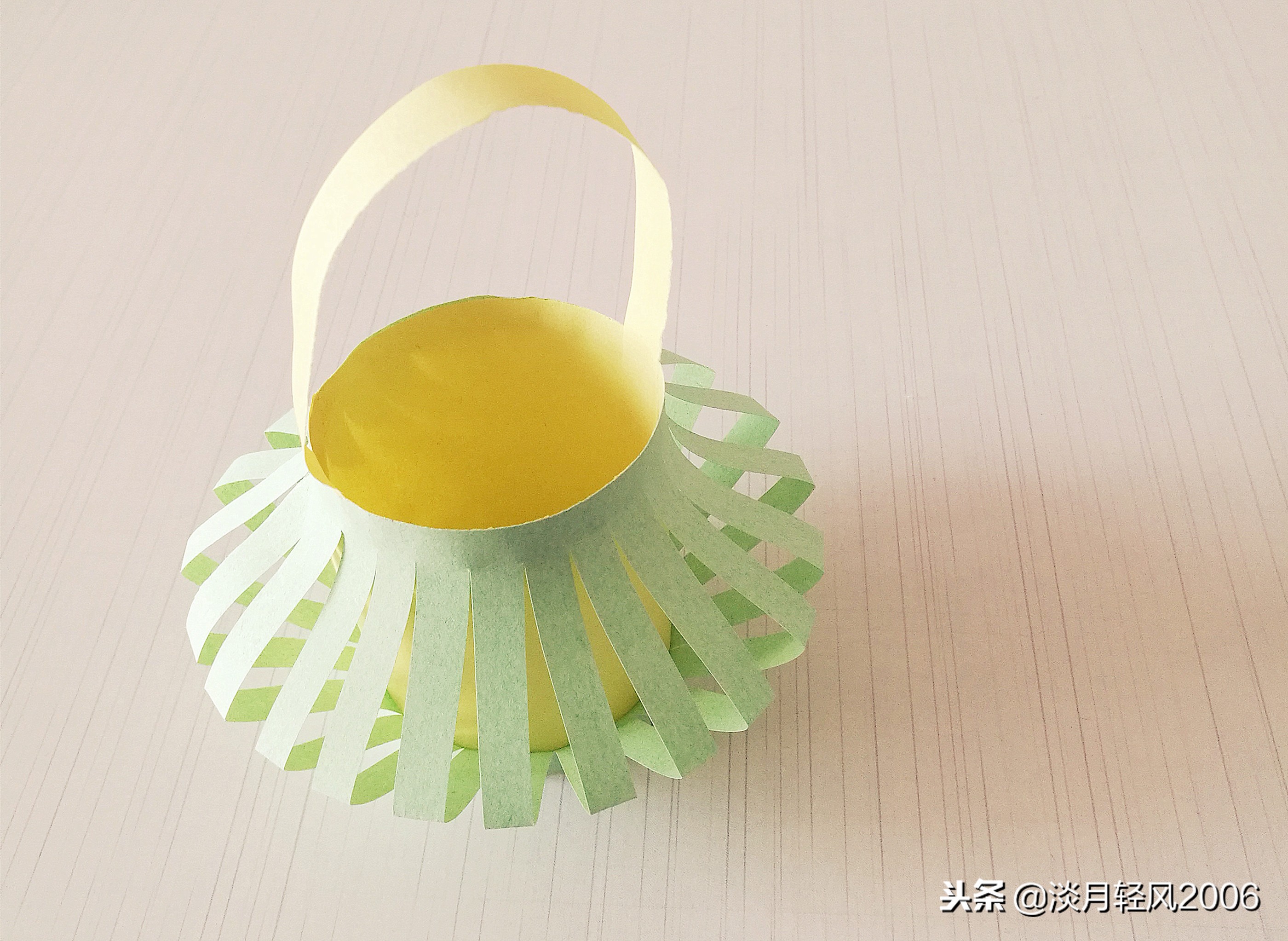 幼儿园做元旦灯笼手工简单点,大红灯笼高高挂欢欢喜喜过新年