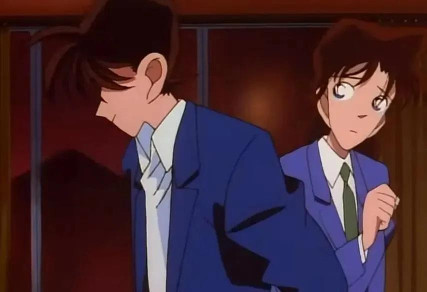 柯南百亿票房全角色,柯南绯色的子弹票房