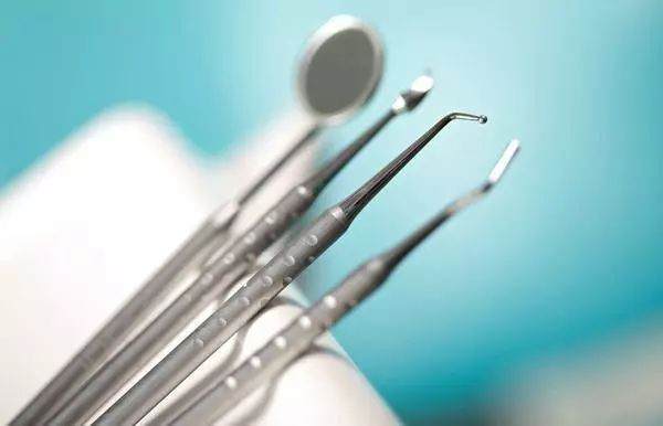 私人牙科诊所消毒不过关,牙科医院消毒不规范