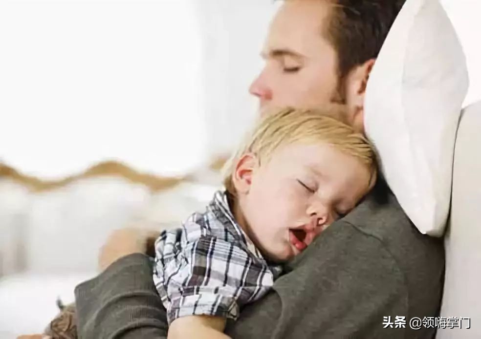 睡梦中惊醒恐惧是什么病,睡觉梦中有5种不适