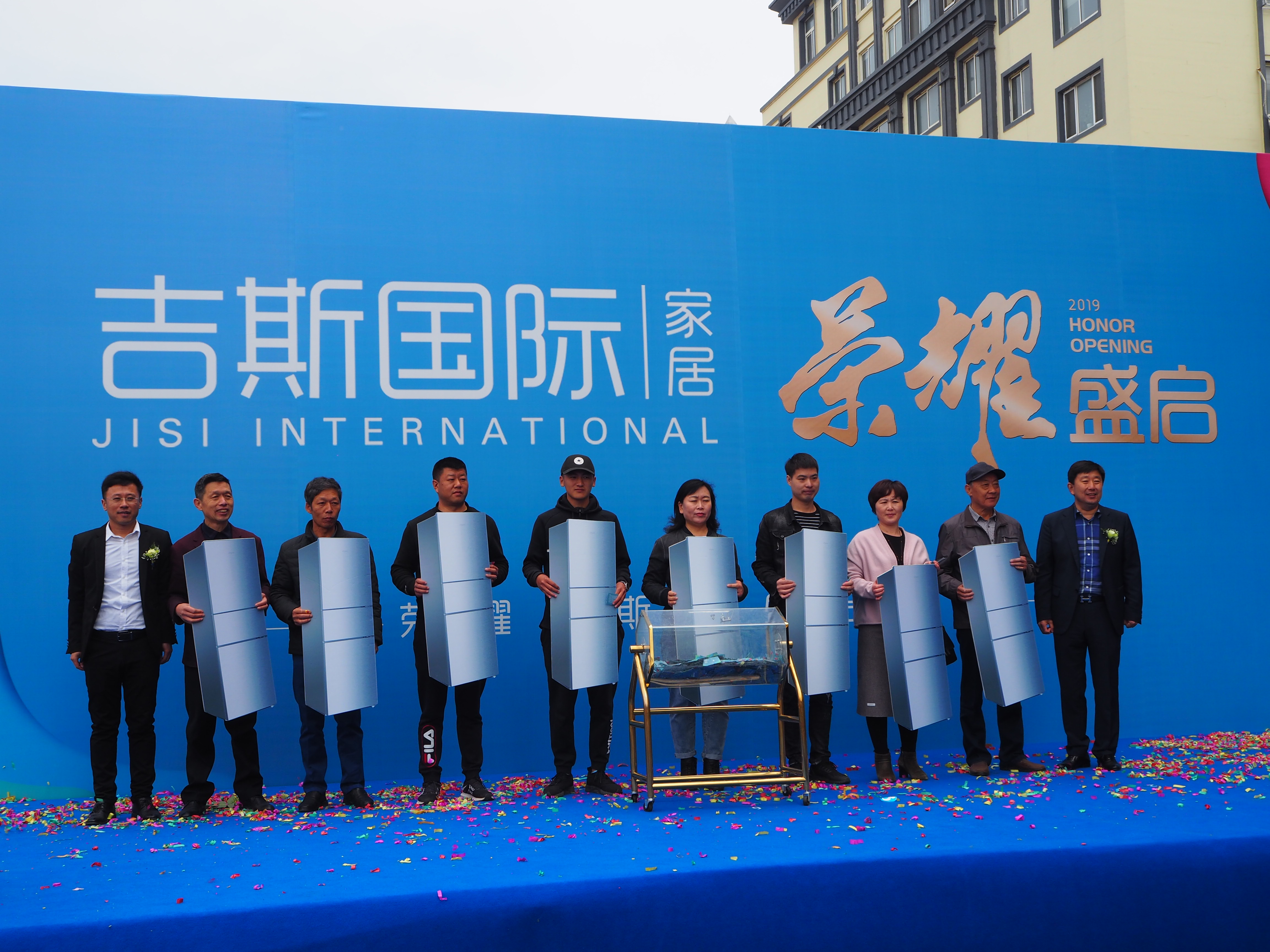 威海吉斯家具哪里卖,威海吉斯国际家居