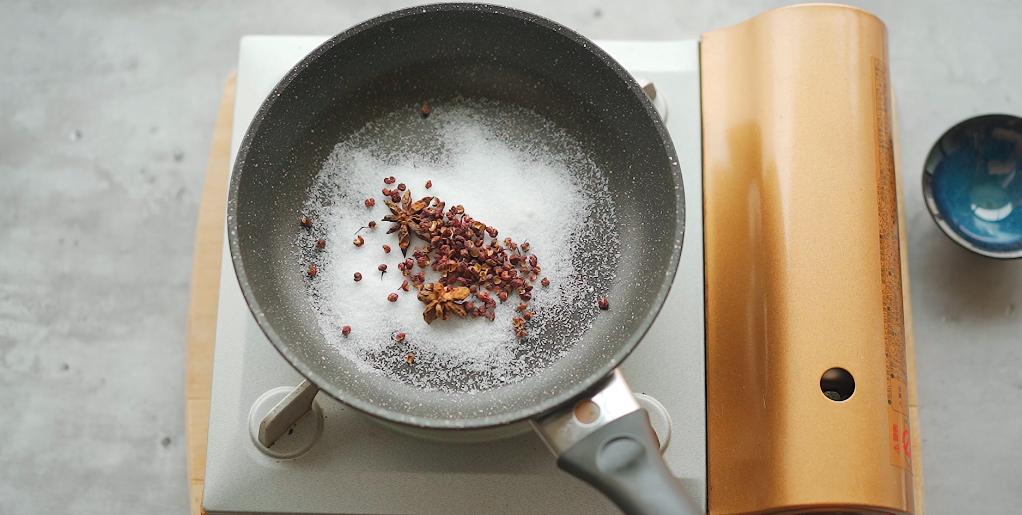 盐水鸭腿南京特产正宗,南京老字号正宗盐水鸭腿