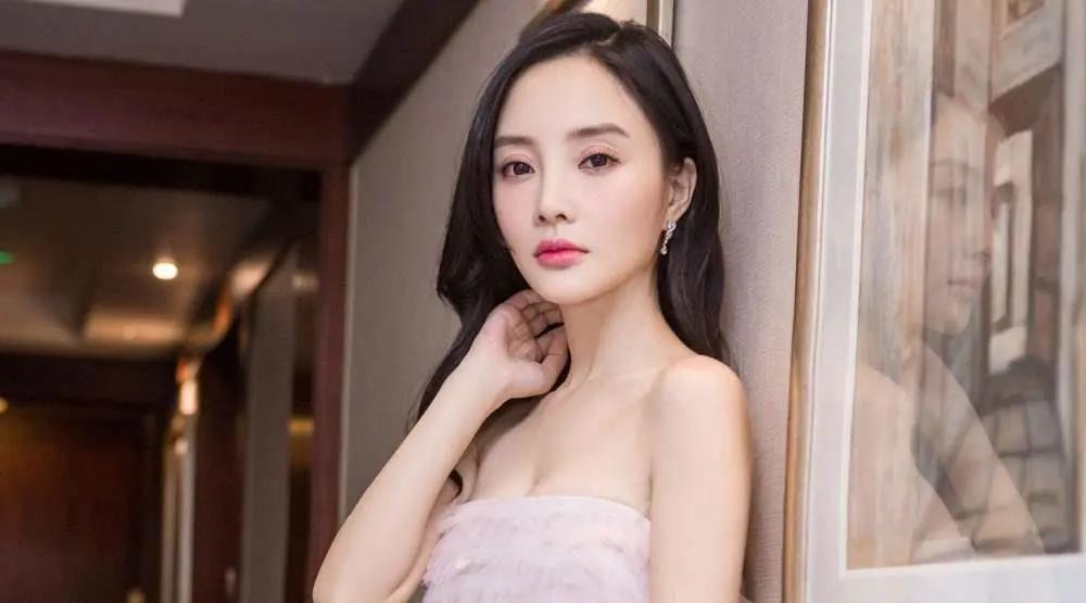 2012用肾换苹果手机的小伙 (当年用肾换苹果手机的人怎样了)