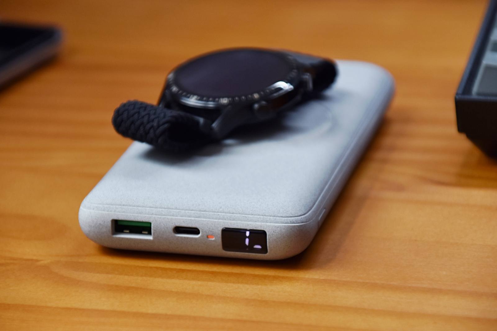 南卡无线磁吸充电宝拆解视频,南卡磁吸充电宝缺点