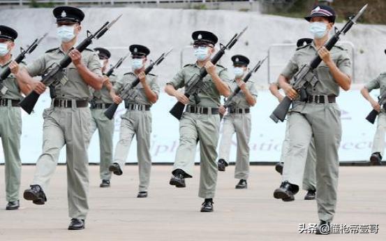 中国ak47礼宾枪,香港警察制式步枪