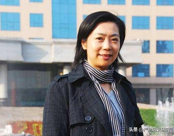 郎平的铁榔头外号是怎么来的,有铁榔头之称的女排运动员是谁