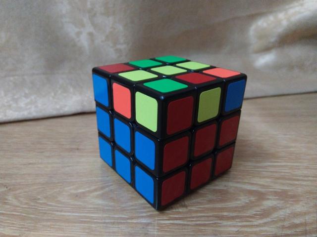 教我玩魔方的手法,我和魔方有个约定