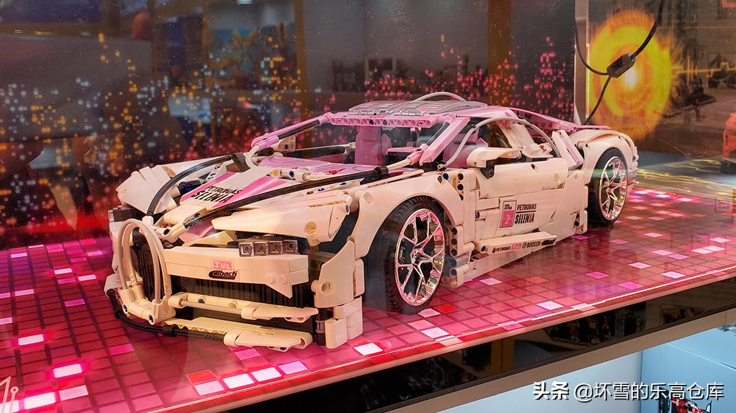 乐高积木布加迪跑车,积木不仅仅是玩具