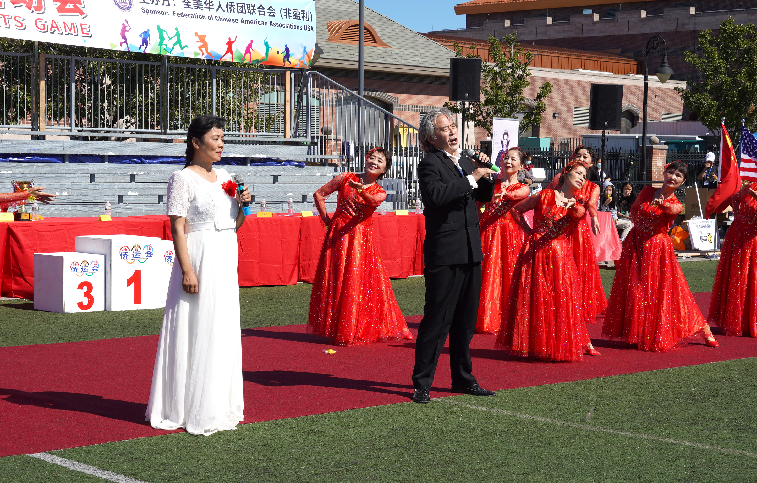 庆国庆70周年主题活动,庆国庆文艺汇演中国红