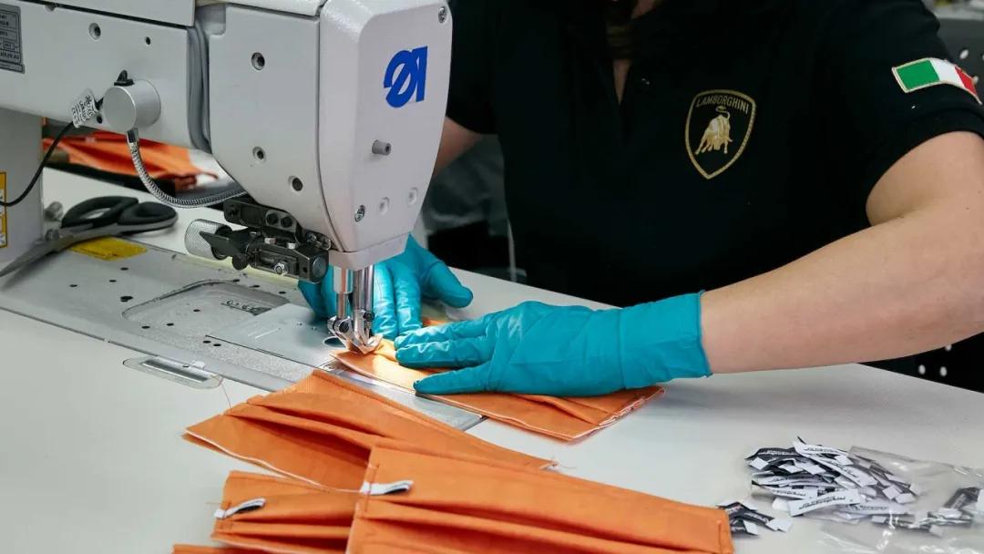 耐克阿迪最近情况,耐克阿迪最新现状和未来