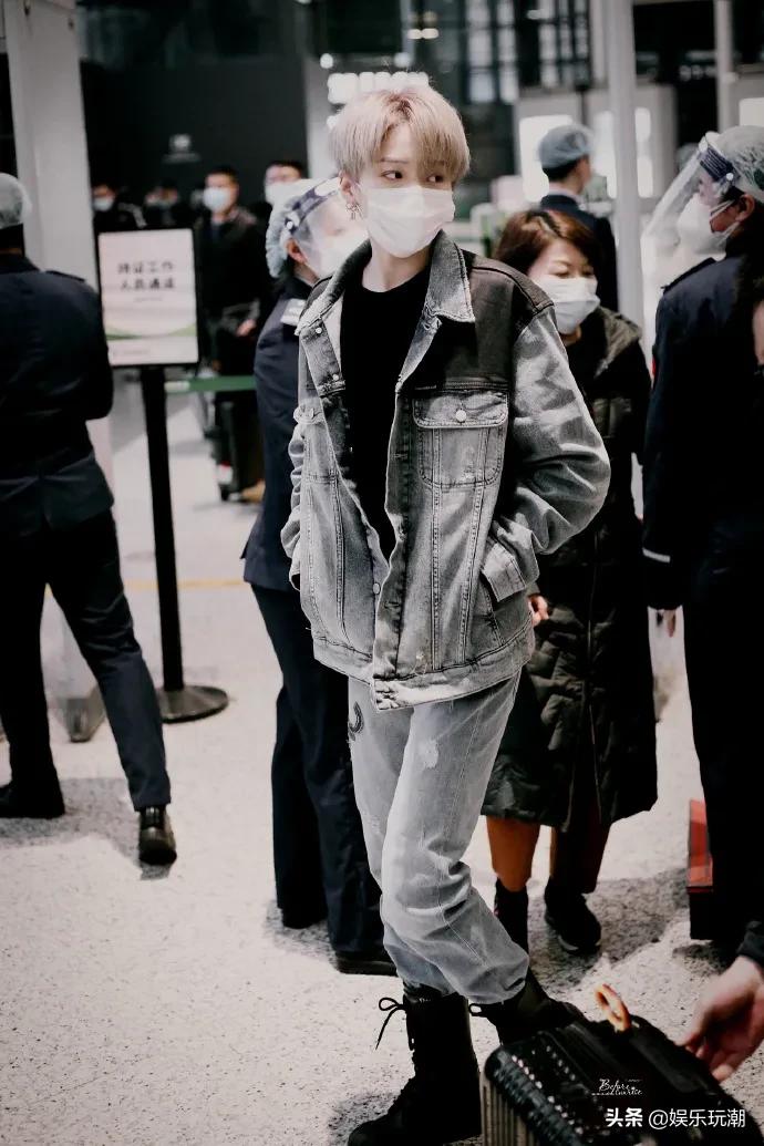 张艺兴刘雨昕ck广告视频,ck代言人刘雨昕最新内衣