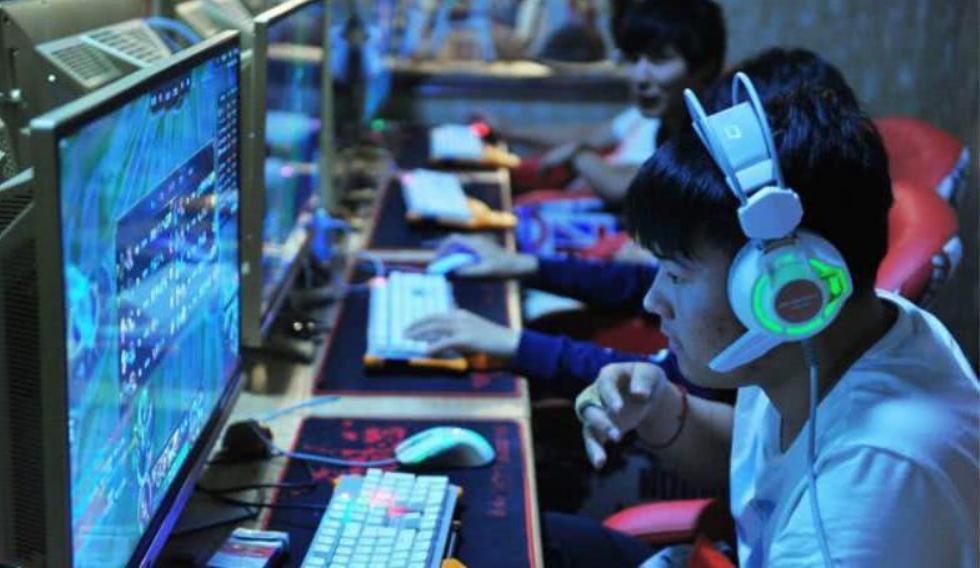 曾经爆火的网吧网管,曾经火爆网吧的网吧特权