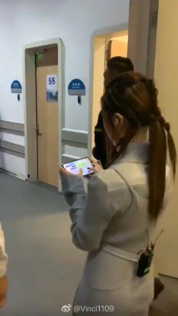 邓紫棋封神现场泡沫开嗓,唱歌前正确的开嗓方法邓紫棋