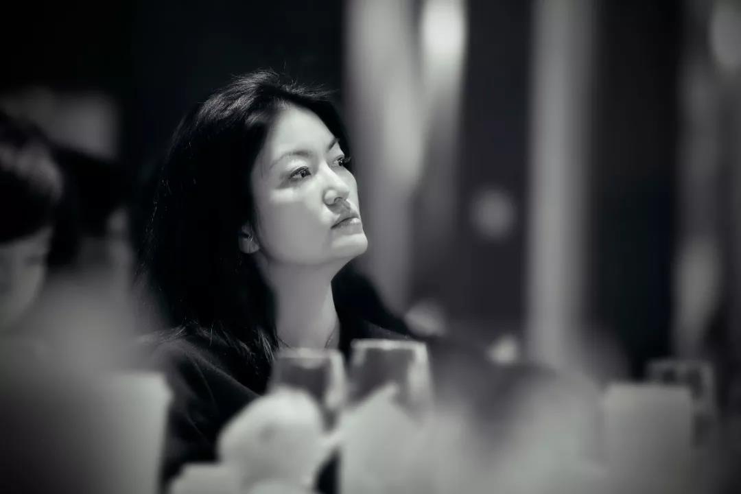 宜信吕海燕离职了吗,宜信唐宁吕海燕