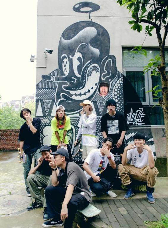 王珞丹时尚穿搭演绎都市新女性,王珞丹各种造型