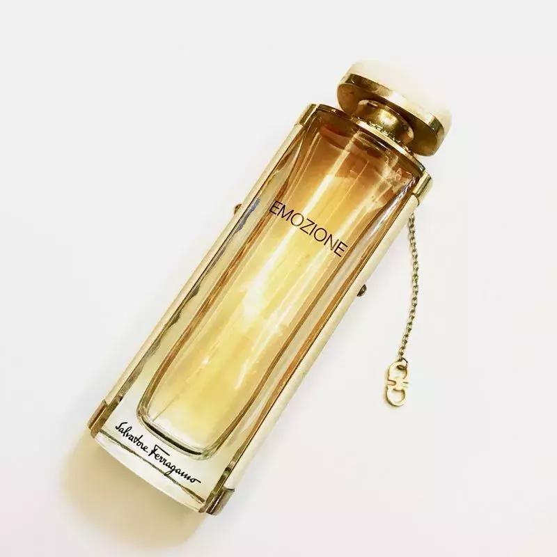 香水闻香识女人,关于香水的一切及香水推荐