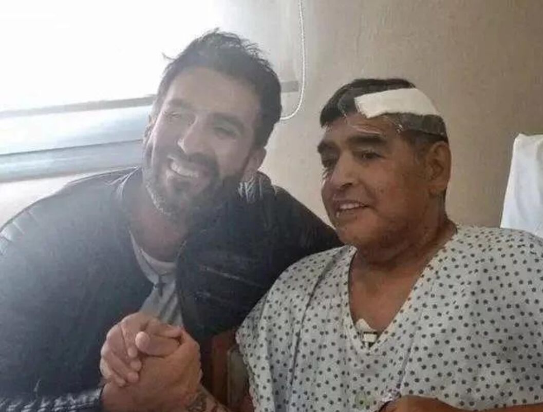 球王马拉多纳死亡案最新进展,球王马拉多纳颠球视频