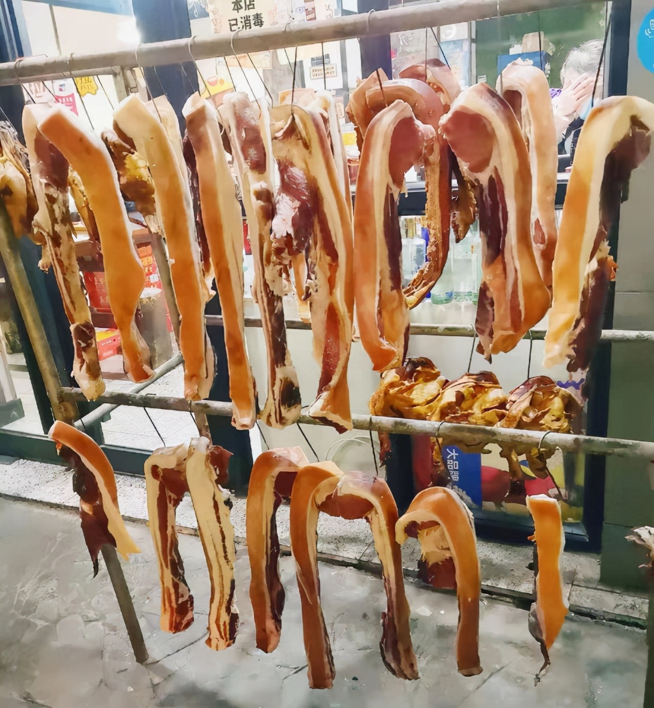 为了晒腊味，大家都拼了