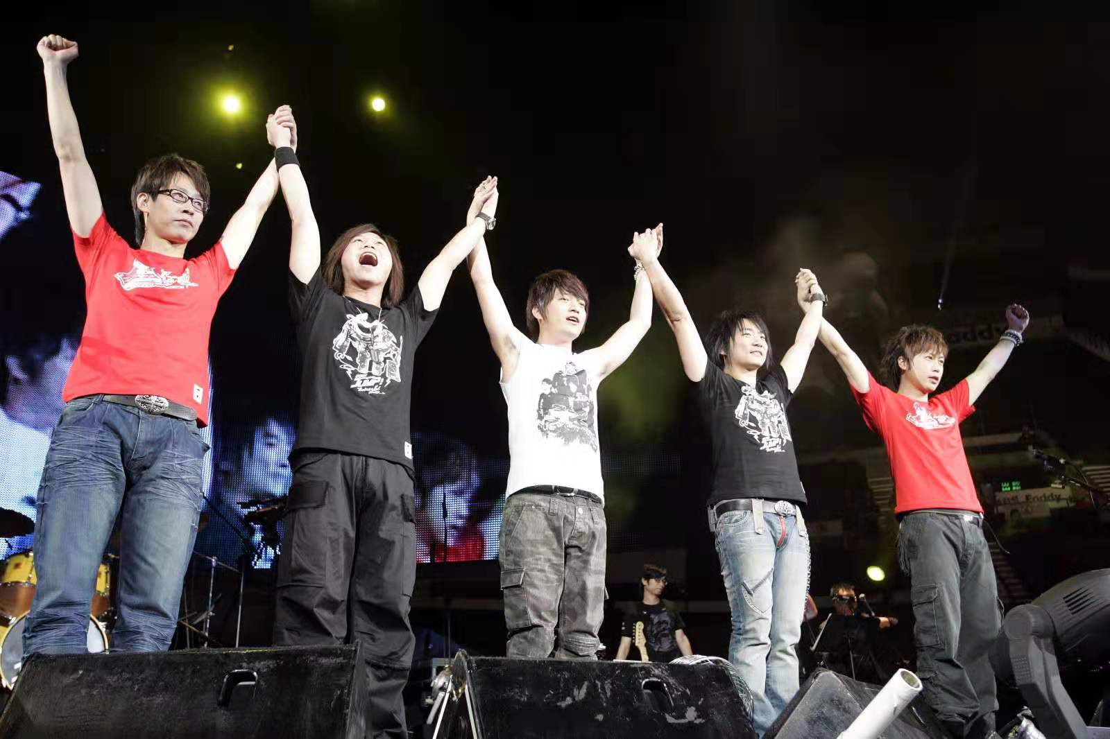 月天演唱视频,月天歌曲完整版