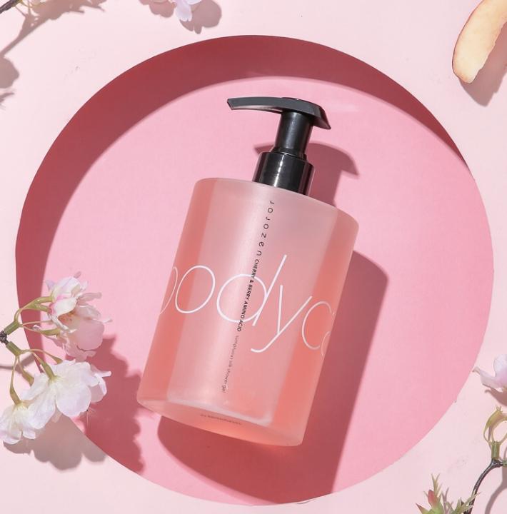 适合女生的沐浴露清新好闻 (适合春夏的沐浴露推荐)