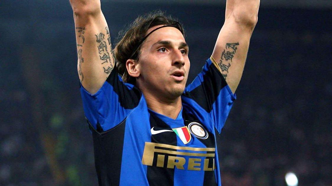 伊布再出狂言,伊布足球场上的嘴炮