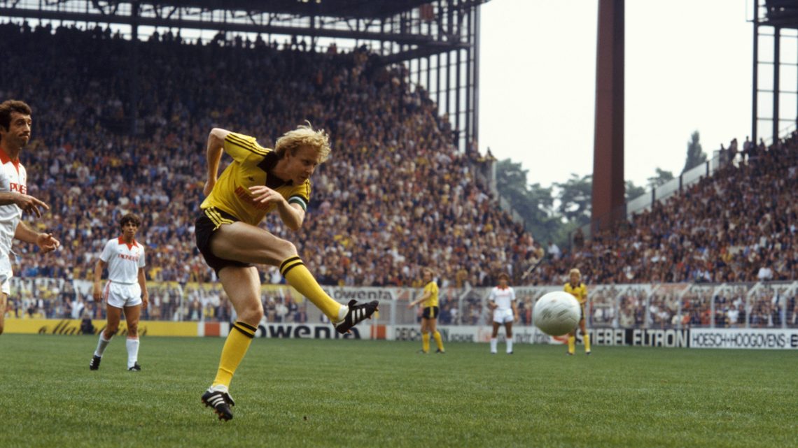 莱万进入德甲历史射手榜top10,德甲最佳射手莱万进几球