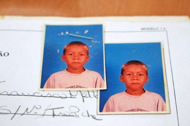 菲尔米诺11年进球,菲尔米诺射门时候不看球