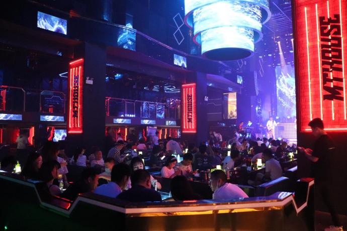 闊充箰livehouse閰掑惂,musiclivehouse閰掑惂