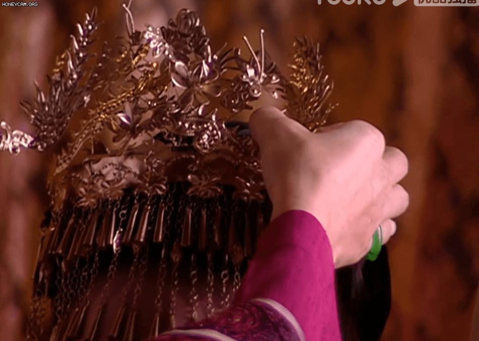 先纠缠，后绑架，一部《阿宝》揭开了无数人曾深陷的“爱情误区”